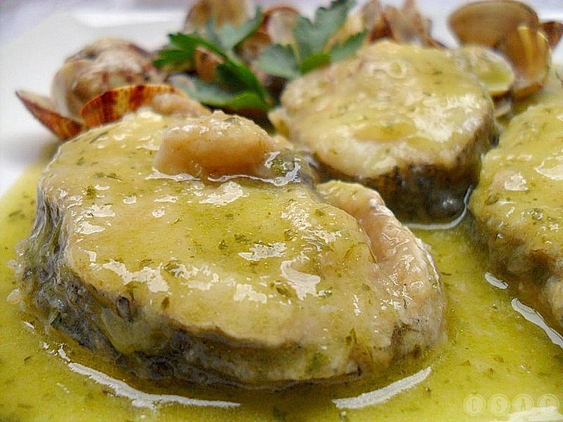 Merluza en Salsa